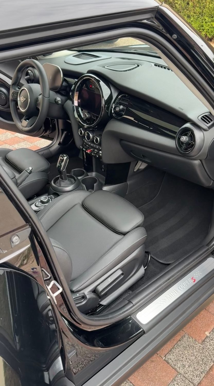 Après — Mini Cooper S, habitacle
