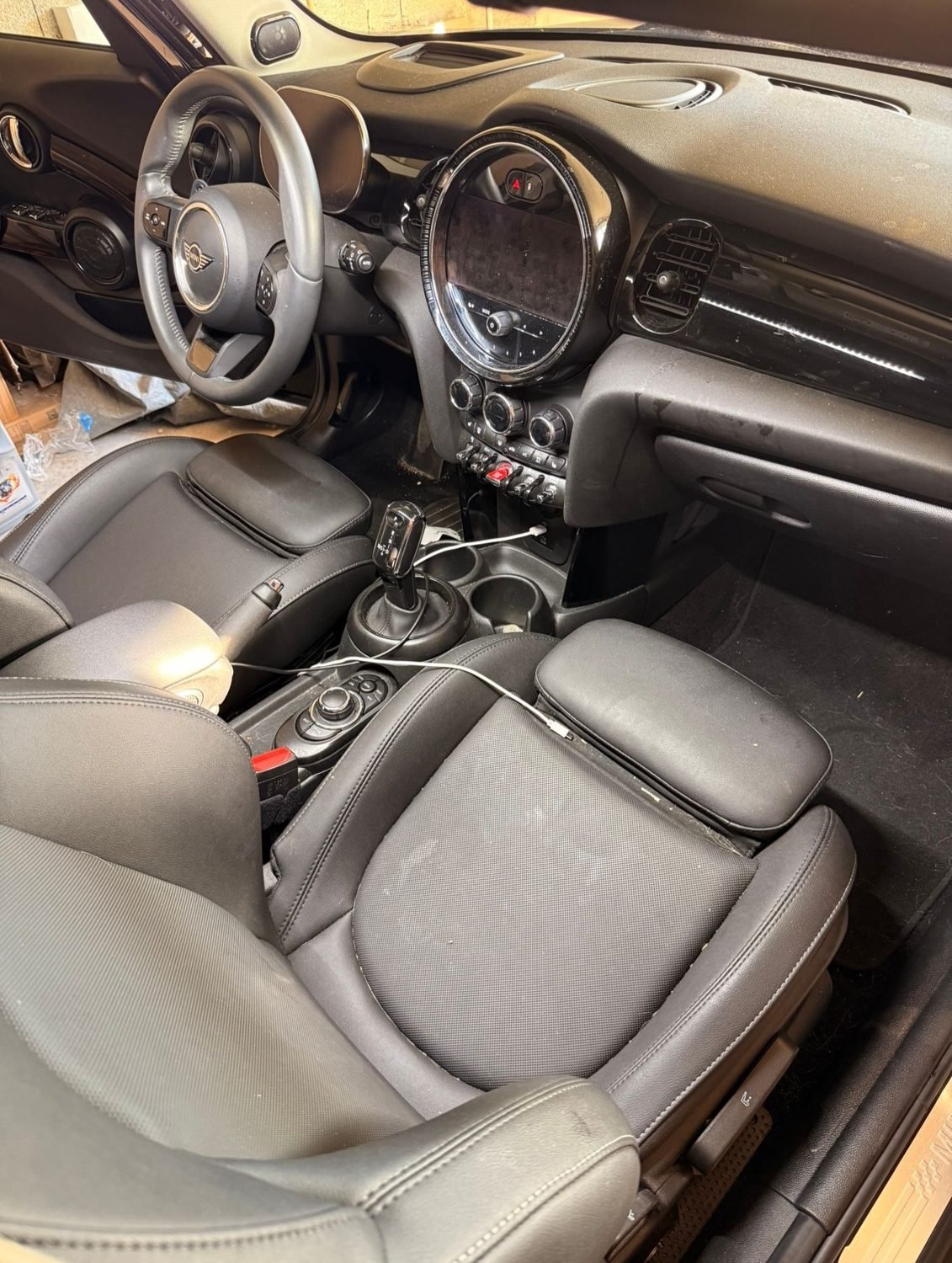 Avant — Mini Cooper S, habitacle